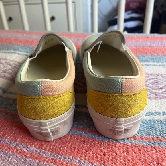 Platform slip on vans - Picture 3 of 4